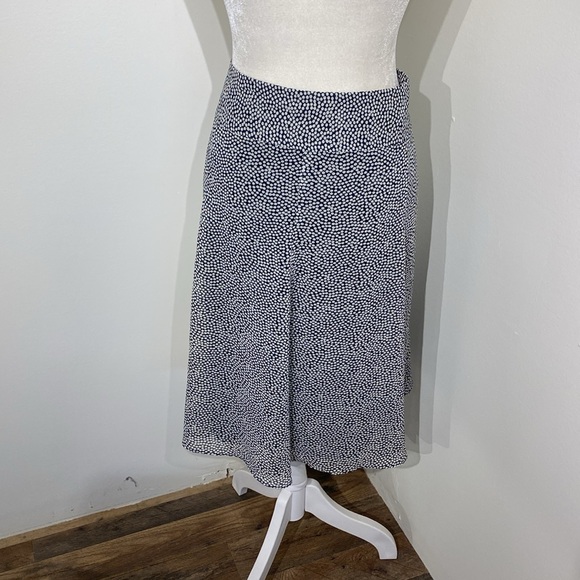 Liz &company polka dot full skirt, fully lined. - Picture 3 of 4